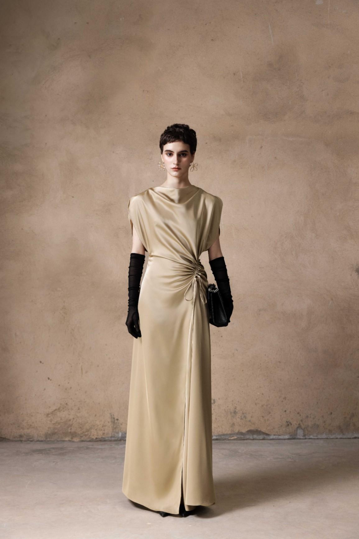 [grapheclothing] - LUCIA DRESS - Đầm lụa rút dây dáng dài